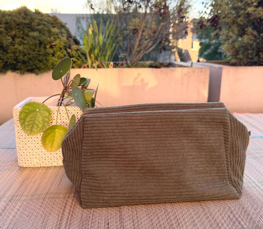 [02-0017] Trousse Velours Kaki L