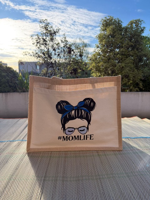 [02-0026] Sac en toile de jute "Momlife bleu"